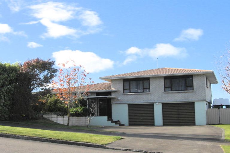 Photo of property in 33 Cumberland Rise, Taradale, Napier, 4112