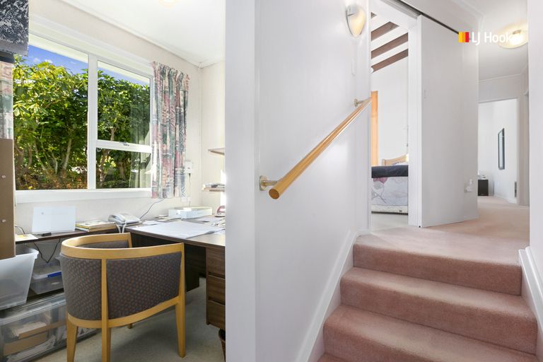 Photo of property in 43 Shandon Road, Vauxhall, Dunedin, 9013