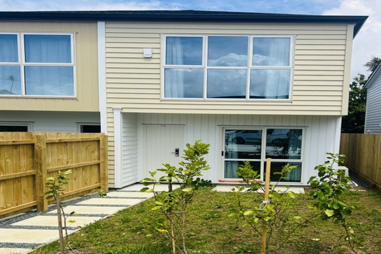 Photo of property in 7 Sheralee Place, Bucklands Beach, Auckland, 2014