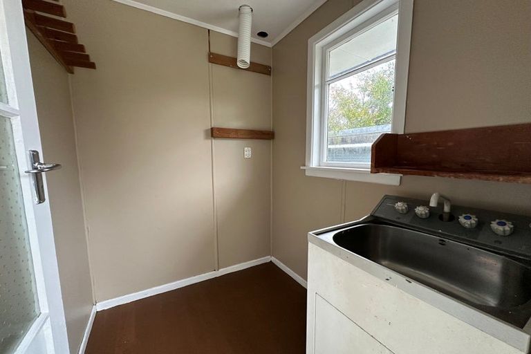 Photo of property in 45b Brandon Street, Featherston, 5710