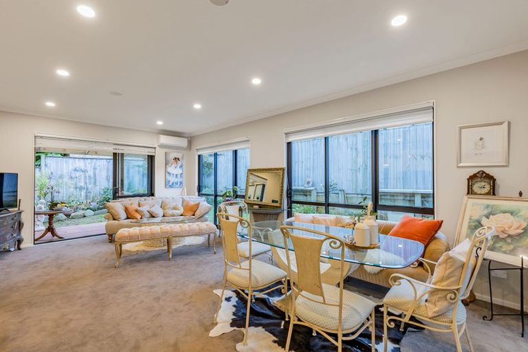 Photo of property in 136 Jeffs Road, Flat Bush, Auckland, 2016