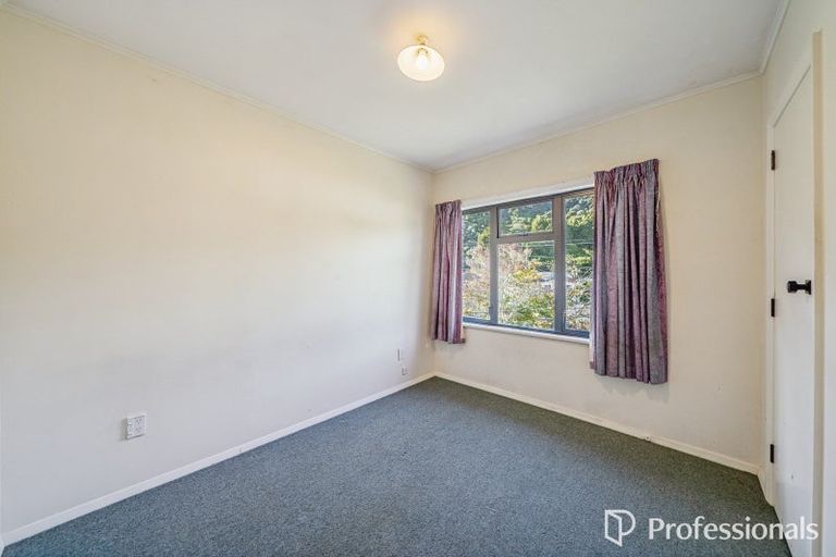 Photo of property in 1/17 Eldon Grove, Taita, Lower Hutt, 5019