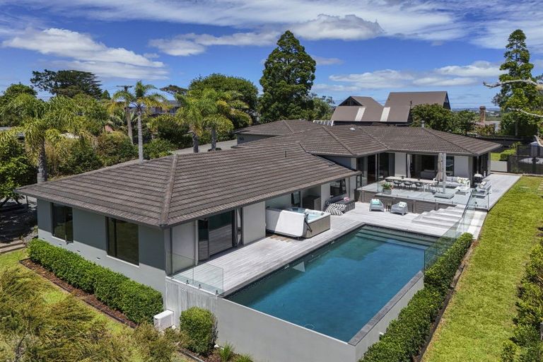 Photo of property in 66 Rame Road, Greenhithe, Auckland, 0632