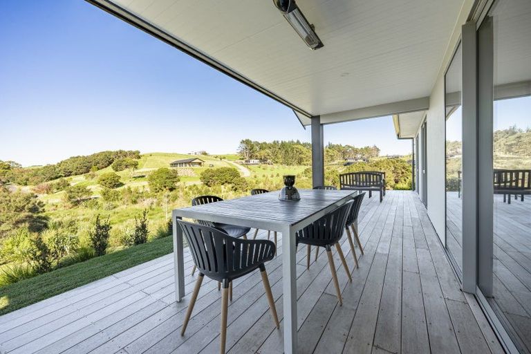 Photo of property in 53 Robert Hastie Drive, Mangawhai, 0573