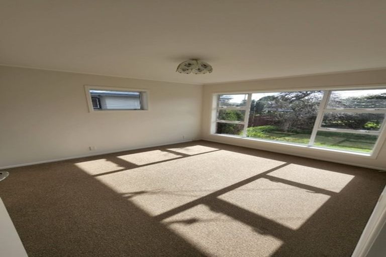 Photo of property in 1/147 Old Wairoa Road, Papakura, 2110