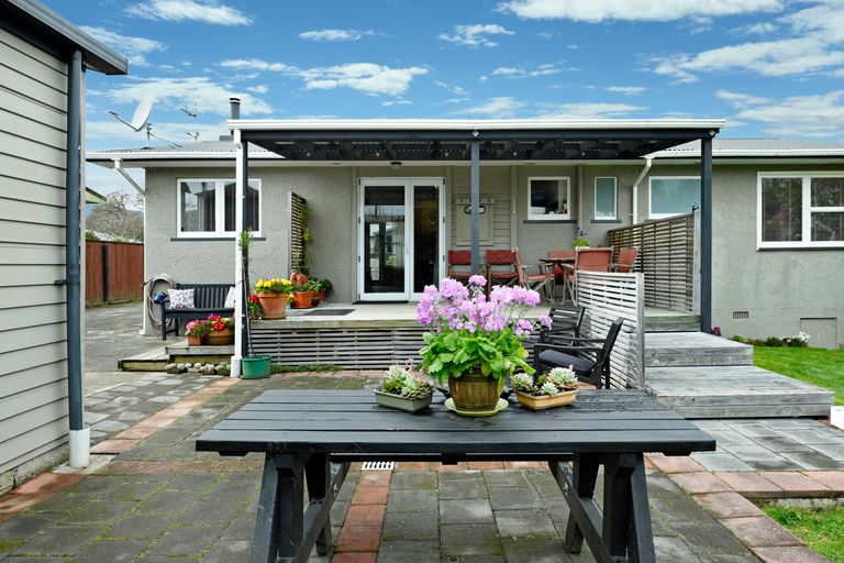 Photo of property in 5 Devon Street, Stoke, Nelson, 7011