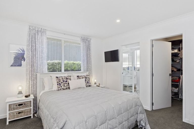 Photo of property in 18 Seashell Drive, Papamoa Beach, Papamoa, 3118