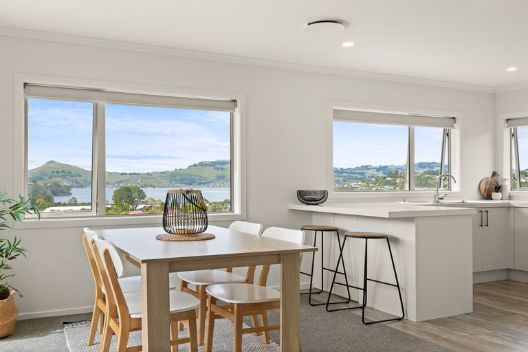 Photo of property in 17 Glendermid Close, Sawyers Bay, Port Chalmers, 9023