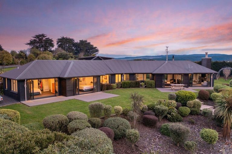 Photo of property in 203 Akatore Road, Taieri Beach, Brighton, 9091
