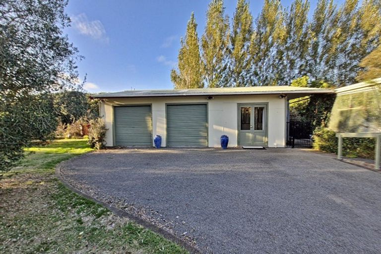 Photo of property in 129 Union Street, Foxton, 4814