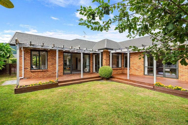 Photo of property in 84 Kapanui Road, Waikanae, 5036