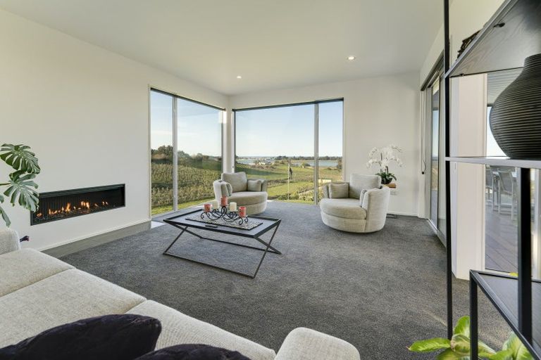 Photo of property in 28 Lindup Road, Lower Moutere, Upper Moutere, 7175