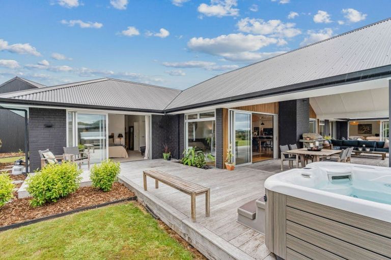 Photo of property in 140 Karanui Road, Te Kamo, Kamo, 0185