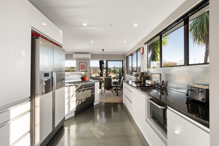 Photo of property in 77a Grange Road, Otumoetai, Tauranga, 3110