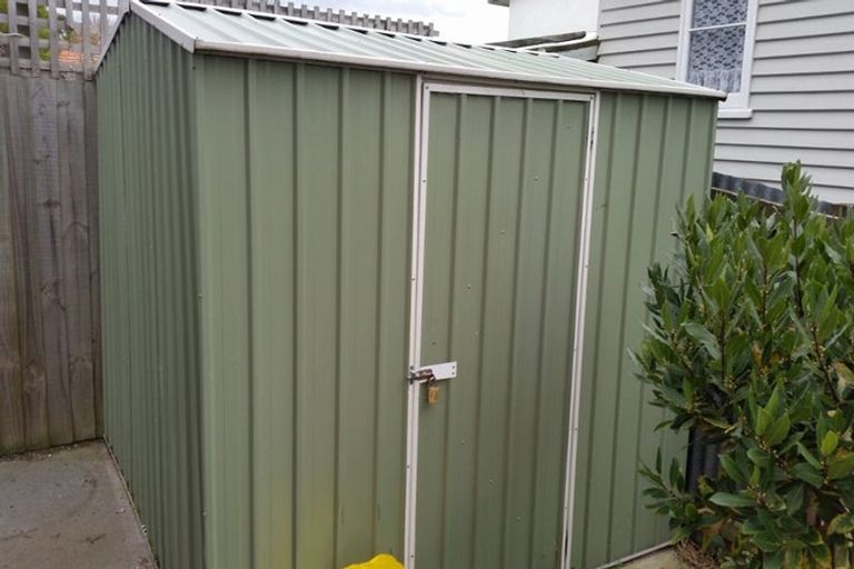 Photo of property in 111 Peverel Street, Riccarton, Christchurch, 8041