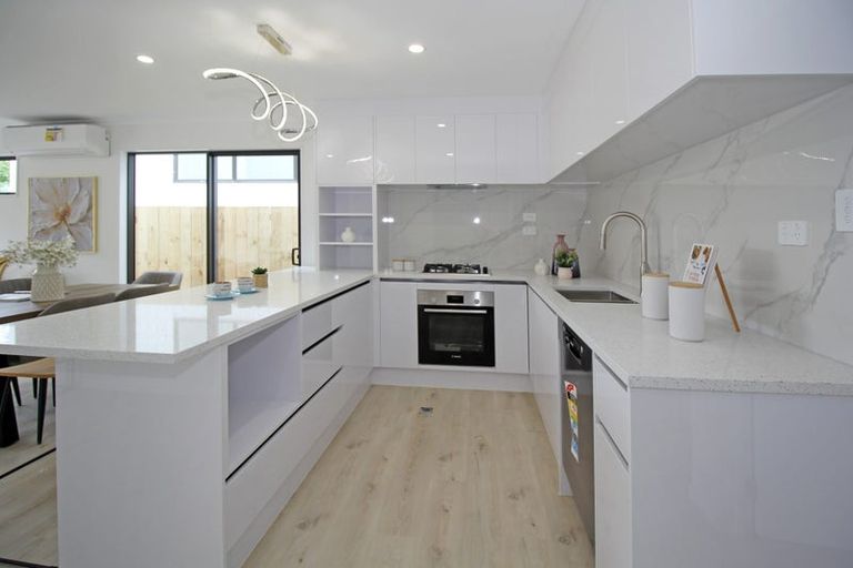 Photo of property in 20b Hill Road, Papatoetoe, Auckland, 2025