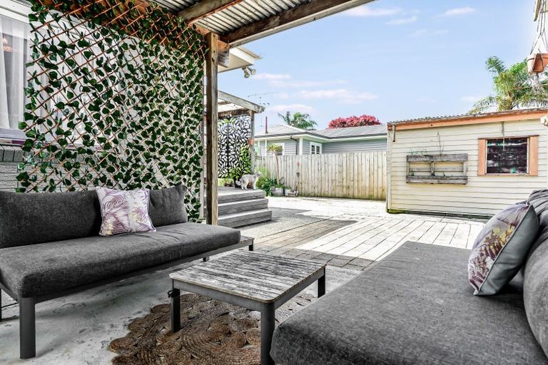 Photo of property in 22 Portal Crescent, Beerescourt, Hamilton, 3200