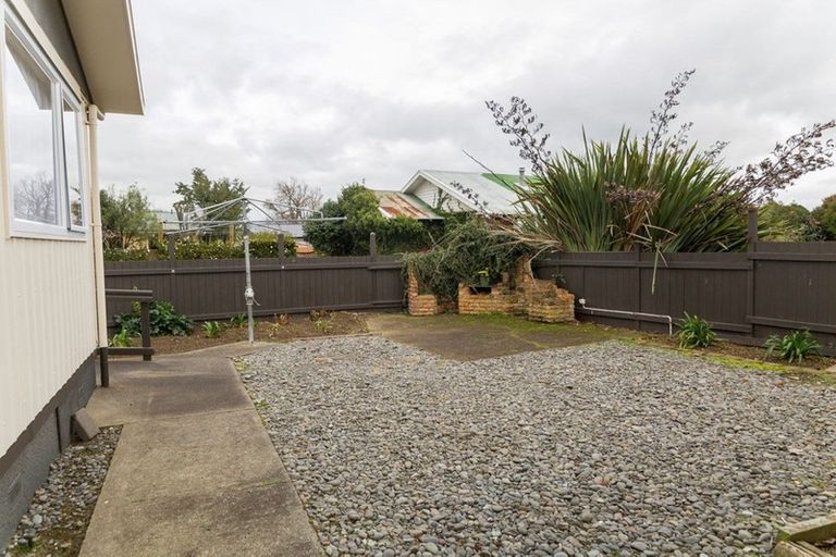 Photo of property in 69 Guy Street, Dannevirke, 4930