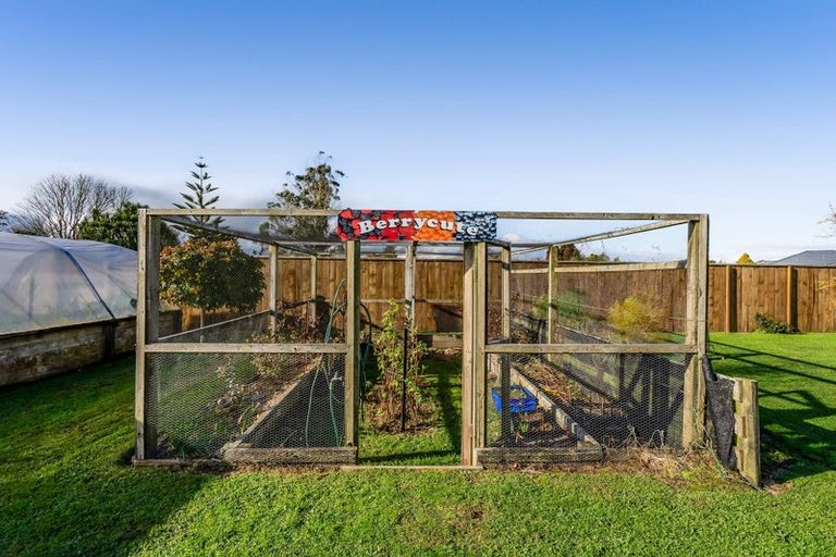 Photo of property in 37 Warwick Road, Stratford, 4332