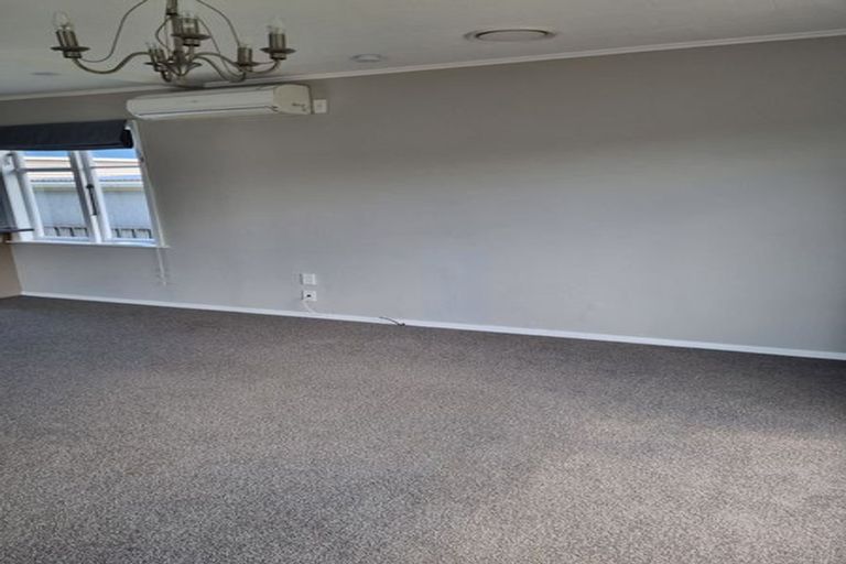 Photo of property in 1/173 Wainuiomata Road, Wainuiomata, Lower Hutt, 5014