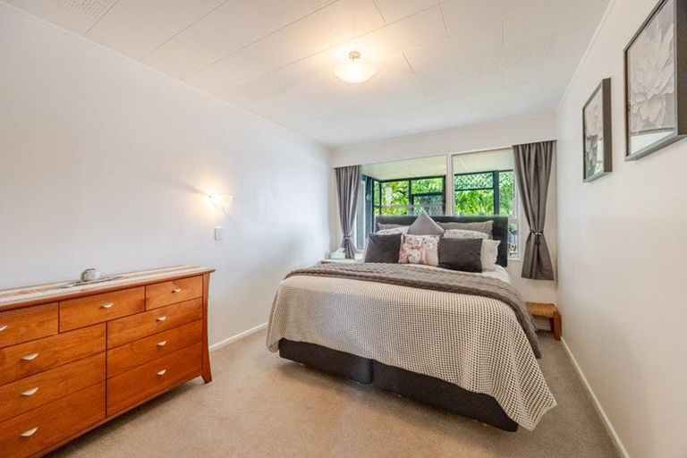 Photo of property in 2/306 Southland Road, Hastings, 4122