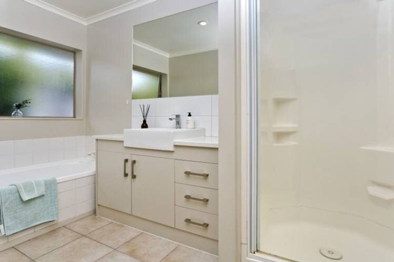 Photo of property in 53 Bass Road, Albany, Auckland, 0632