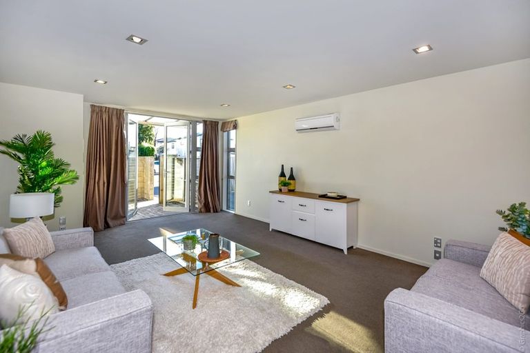 Photo of property in 90c Mandeville Street, Riccarton, Christchurch, 8011
