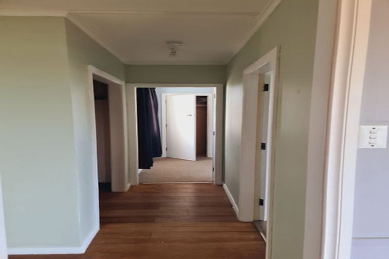 Photo of property in 16 Avon Terrace, Roslyn, Palmerston North, 4414