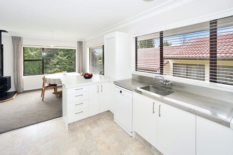 Photo of property in 16 Saunders Place, Te Puke, 3119
