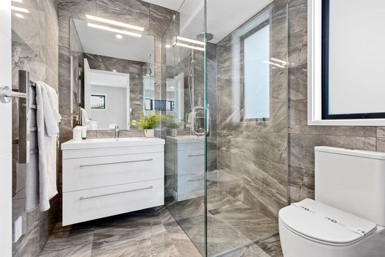 Photo of property in 25 Kite Way, Welcome Bay, Tauranga, 3112