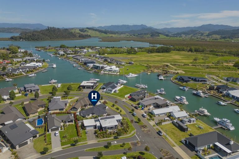 Photo of property in 50 Leeward Drive, Whitianga, 3510