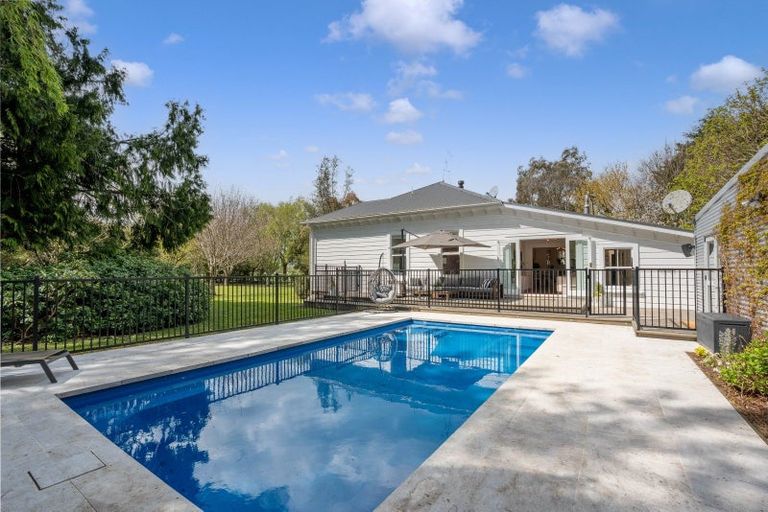 Photo of property in 399 Dalefield Road, Dalefield, Carterton, 5791