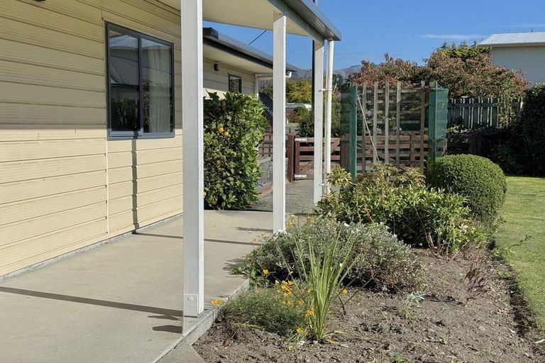 Photo of property in 9 Pitman Place, Waimate, 7924