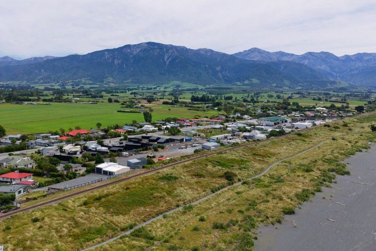 Photo of property in 184c Beach Road, Kaikoura, 7300