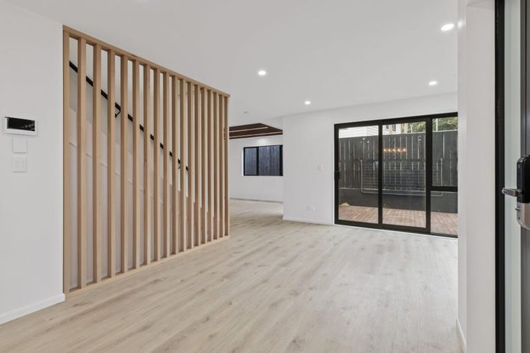 Photo of property in 6c Pikitea Road, Mangere Bridge, Auckland, 2022