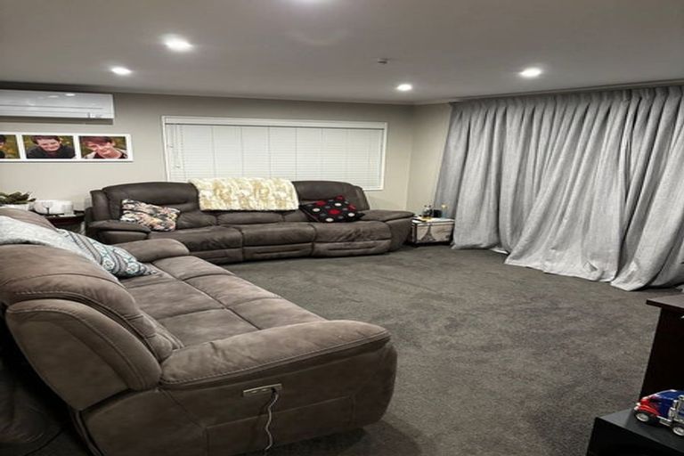 Photo of property in 9 Birdwood Street, Karori, Wellington, 6012