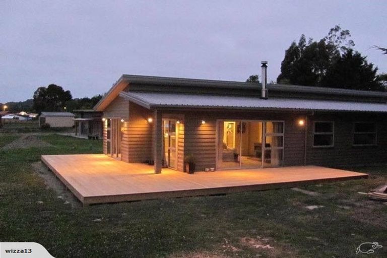 Photo of property in 21 Roberts Road, Drummond, Otautau, 9683