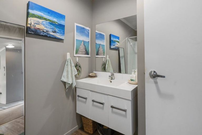 Photo of property in 108u9 Old Farm Road, Hamilton East, Hamilton, 3216