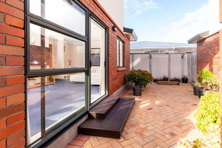 Photo of property in 31 Argentine Avenue, Miramar, Wellington, 6022