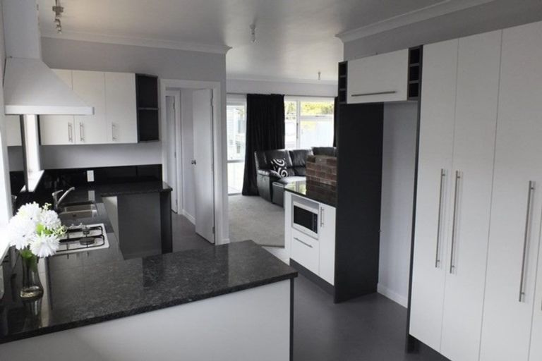 Photo of property in 124 Springs Road, Hornby, Christchurch, 8042