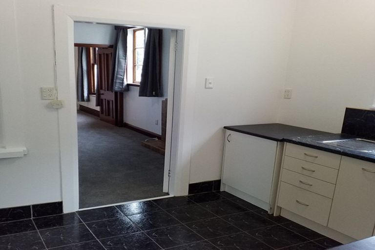 Photo of property in 108 The Parade, Island Bay, Wellington, 6023