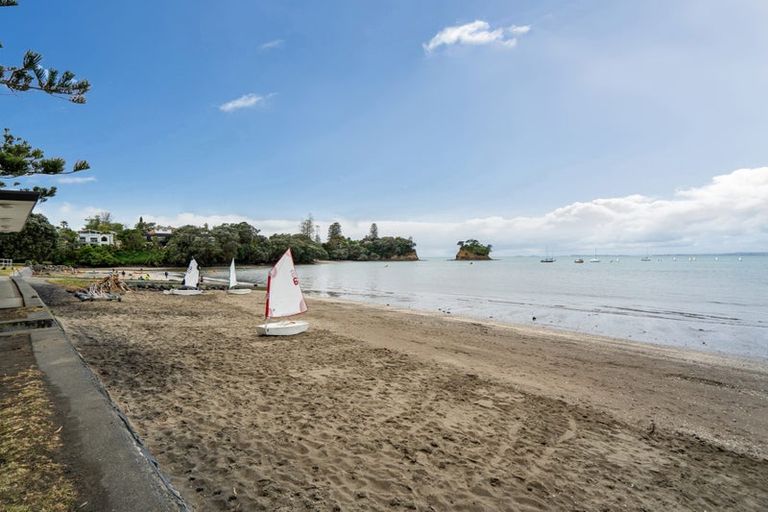 Photo of property in 24c Killarney Avenue, Torbay, Auckland, 0630