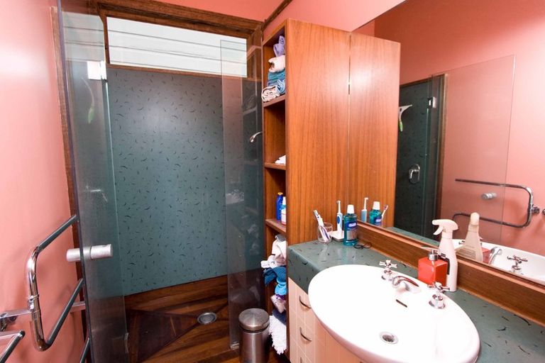 Photo of property in 346 Adelaide Road, Newtown, Wellington, 6021