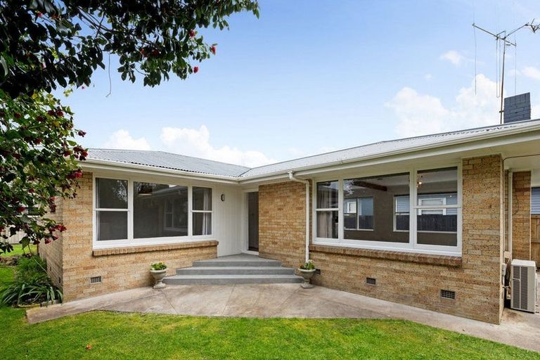 Photo of property in 86 Grey Street, Cambridge, 3434