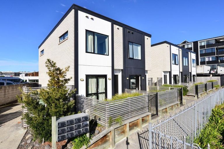 Photo of property in 12/1u Vialou Street, Hamilton Central, Hamilton, 3204