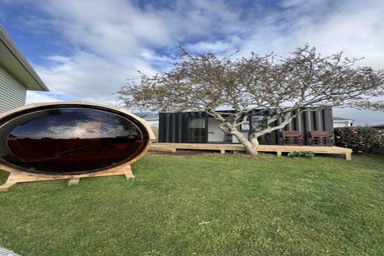 Photo of property in 195 Ngamotu Road, Spotswood, New Plymouth, 4310