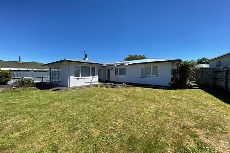 Photo of property in 44 Hospital Street, Dannevirke, 4930