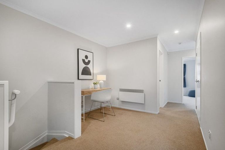 Photo of property in 35 Mapou Road, Hobsonville, Auckland, 0616