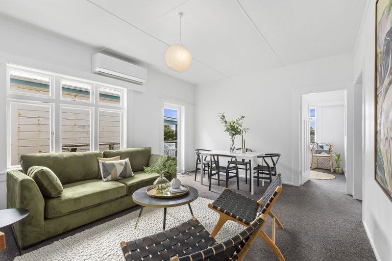Photo of property in 15 Charlotte Avenue, Brooklyn, Wellington, 6021