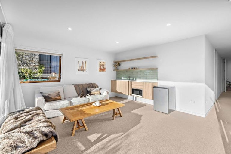 Photo of property in 48 Farrant Drive, Wanaka, 9305